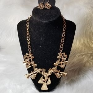 Paparazzi gold necklace set